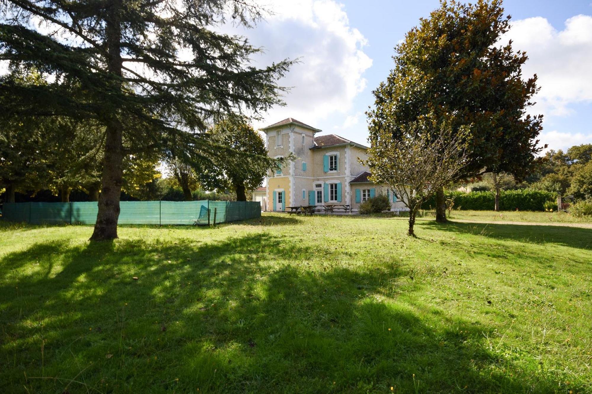 Villa Avec Piscine Et Billard Sabres Luaran gambar